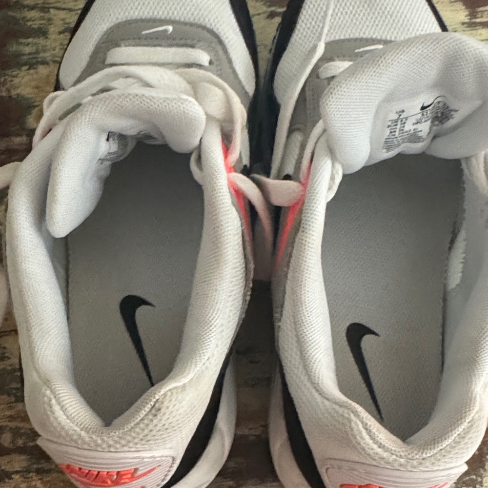 Nike Air Max White and Black with Teal and Coral Accents - Picture 6 of 6